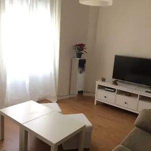 Peris Mencheta Appartamento