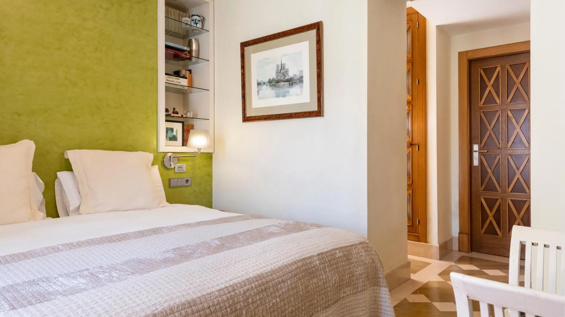 Magno Apartments Santo Tomas Seville 0*,  Spain